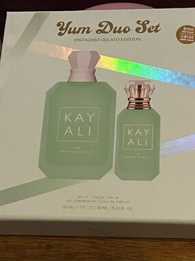 Kayali Yum Duo Set Pistachio Gelato - Women's Fragrance Gift Set, Mint Green